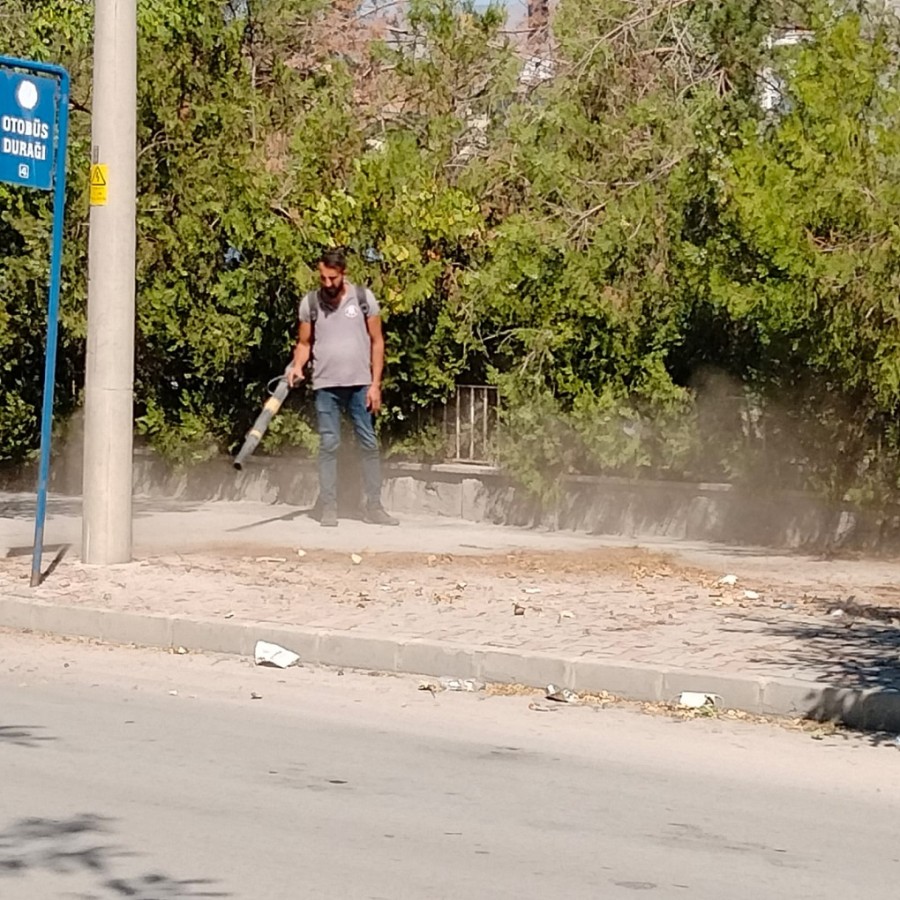Kapsamlı temizlik çalışmaları devam ediyor