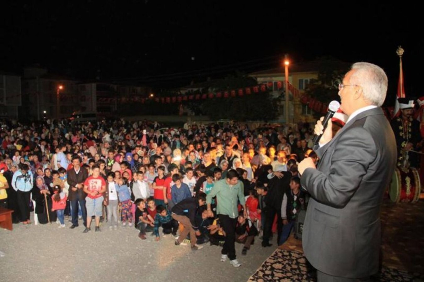 Mahalleliler Buluşuyor