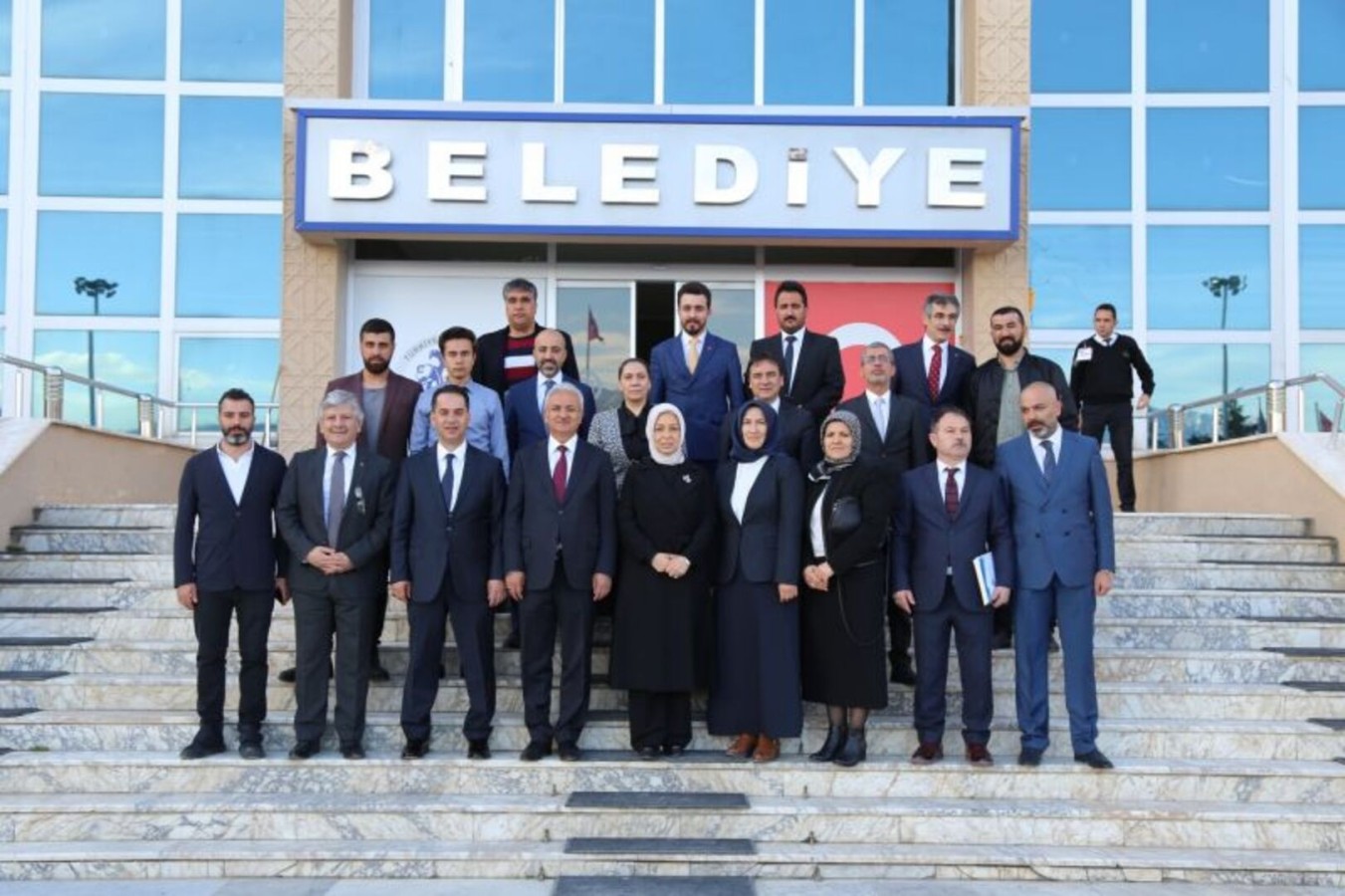 Milletvekili Öznur Çalık’tan Belediyemize Ziyaret