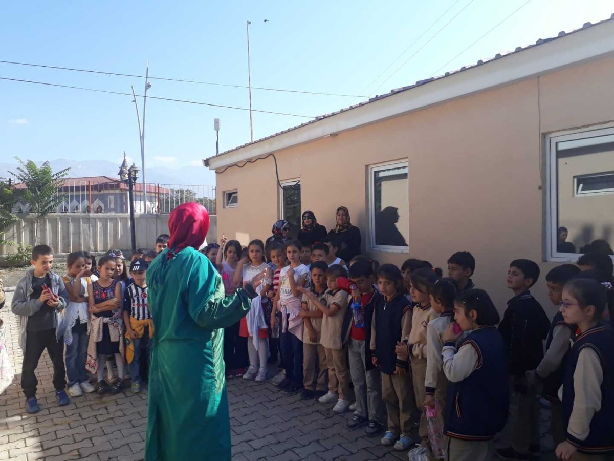 Öğrencilerden Anlamlı Ziyaret