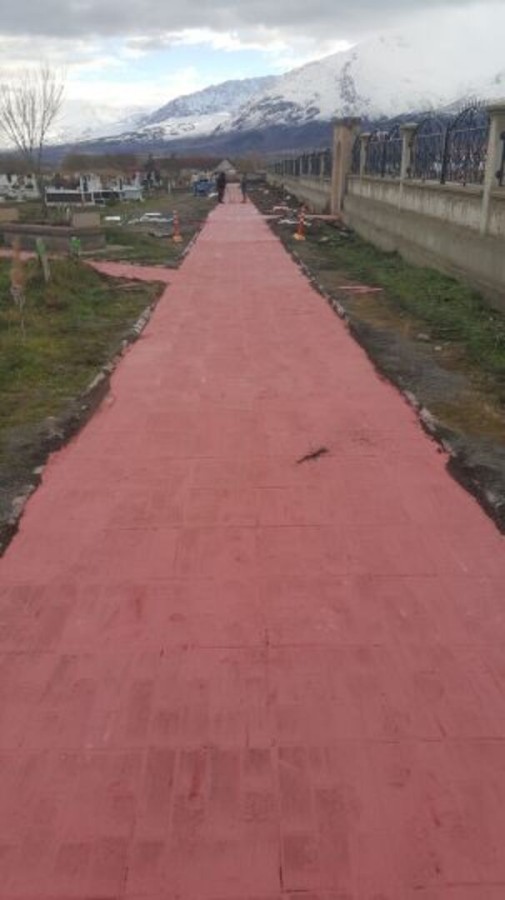 Terzibaba Mezarlığına 2000m2 Gezinti Yolu