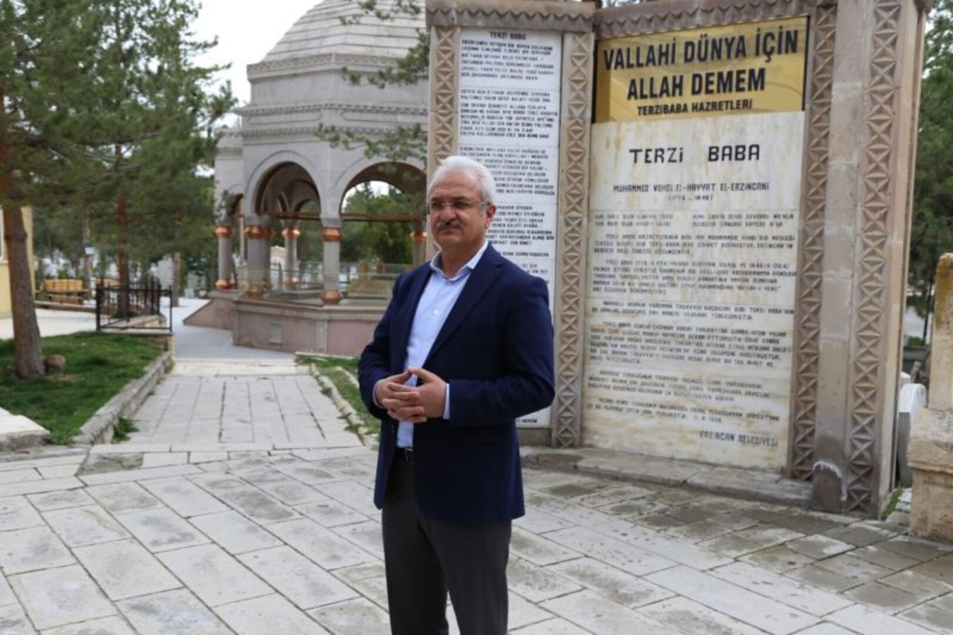 TERZİBABA MEZARLIĞI’NI  ECDADA YAKIŞIR BİR HALE GETİRİYORUZ