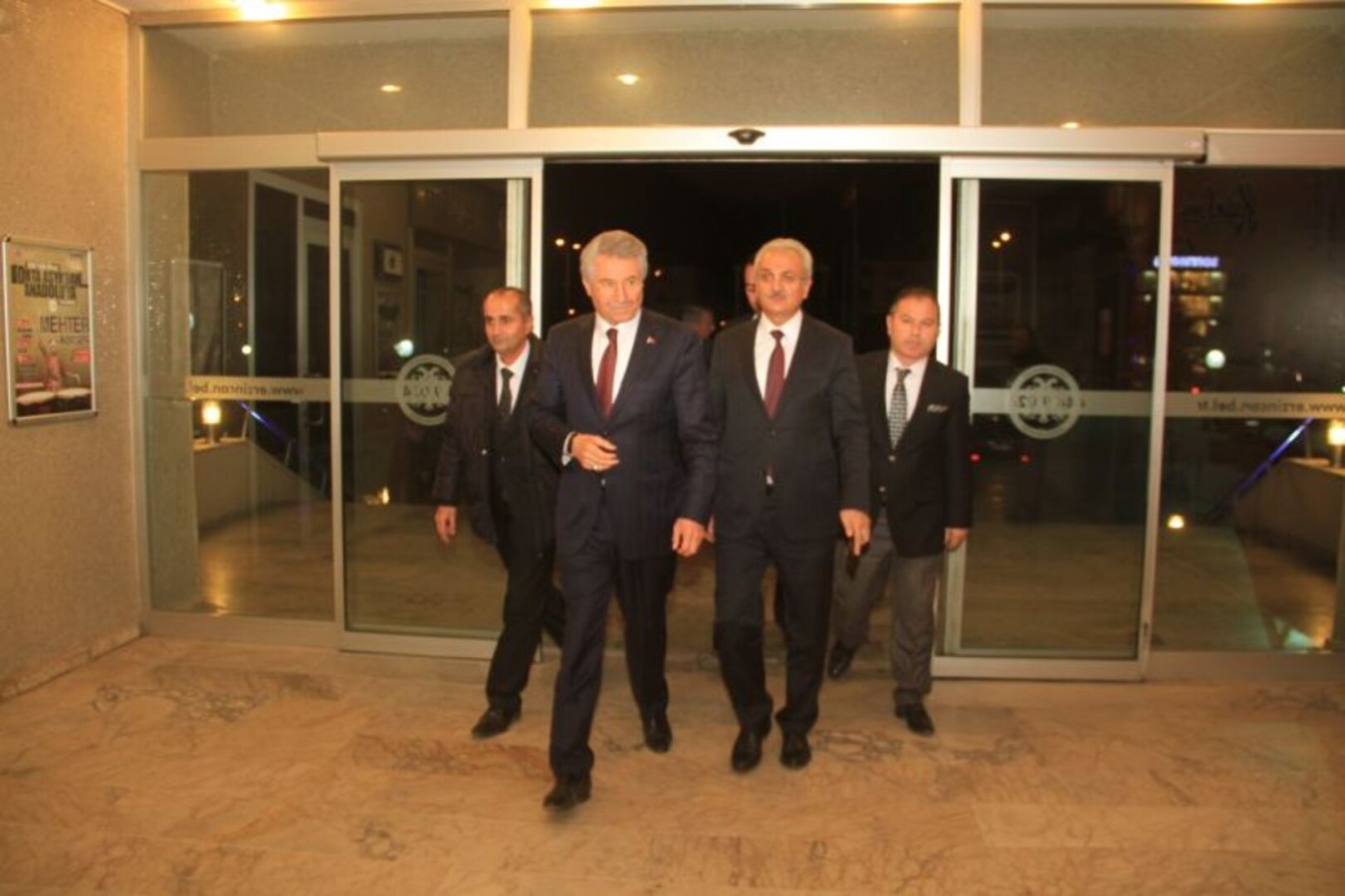 Vekillerden Belediyeye Ziyaret
