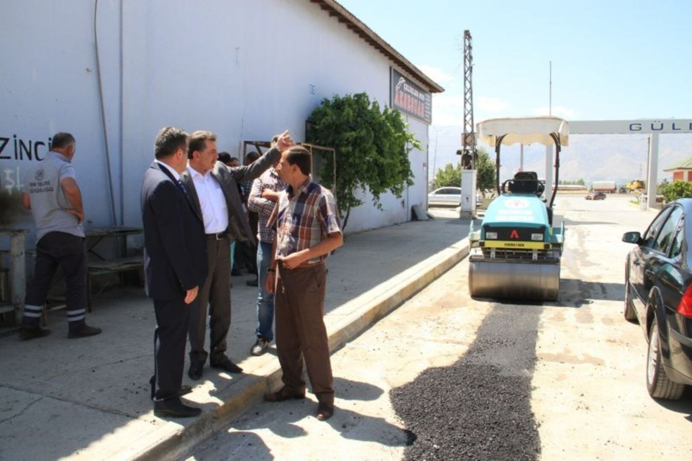 Yeni Sanayi Sitesinde Asfalt Tamiratı Çalışmalarına Başlandı