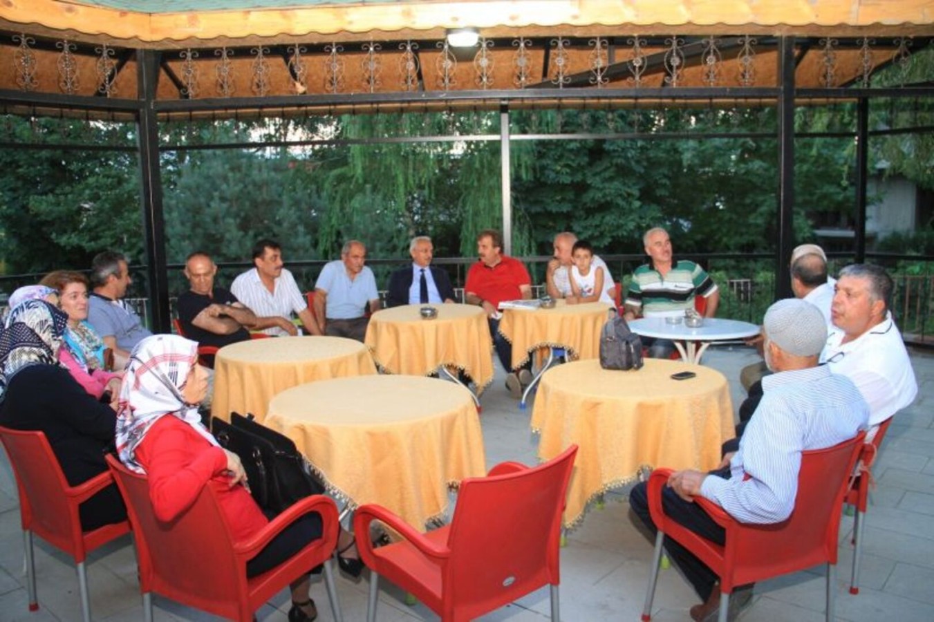 Ziraat Okulu Mezunları Yıllar Sonra Buluştu